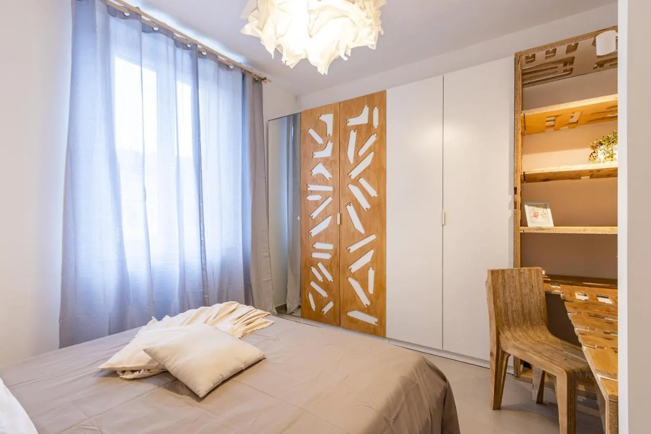 Nolo37 Design Apartment/ Pasteur-Loreto Metro/Ac Milan Italy